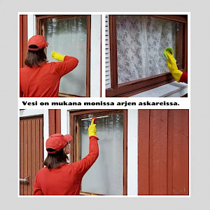 Kolme kuvaa, joissa lippalakkipäinen henkilö on selin katsojaan. Hän pesee punaisen mökin ikkunoita pyyhkimällä rätillä ja käyttämällä lastaa. Teksti: Vesi on mukana monissa arjen askareissa.
